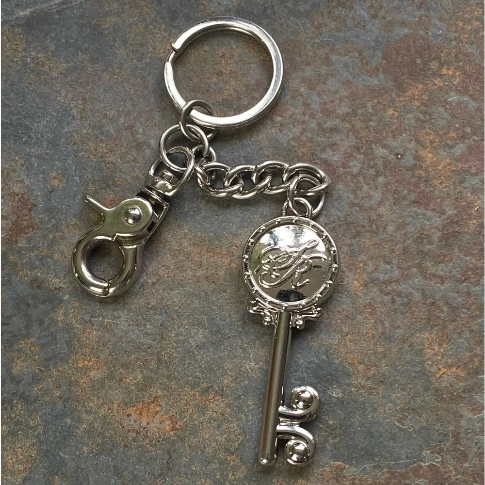 Sienna Ricchi large bag clip keychain skeleton style key with rhinestone 6.5” - Picture 3 of 8